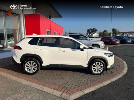 2024 Toyota Corolla Cross - thumbnail 3