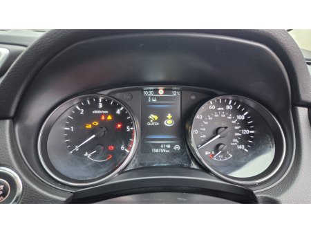 2017 Nissan Qashqai - thumbnail 19