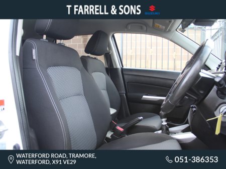 2022 Suzuki Vitara 1.4 BOOSTERJET HYBRID S SZ-T 5DR €22,500 thumbnail