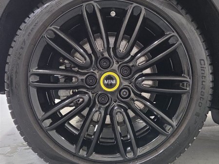 2023 MINI Hatch Electric Level 3 €24,950 thumbnail