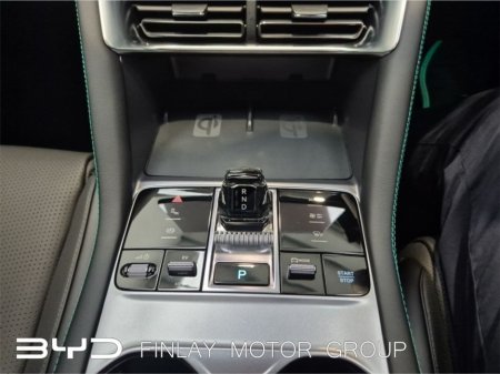 2026 BYD Seal U Comfort FWD 120 KM PHEV Range , Service plan Included €47,315 thumbnail