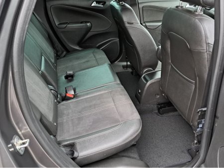 2023 Opel Crossland ULTIMATE 1.2TURBO 110BHP **LEATHER/SUEDE INTERIOR** €21,950 thumbnail