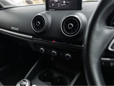 2018 Audi A3 - thumbnail 15