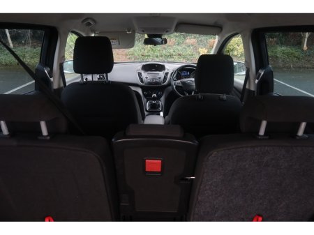 2015 Ford Grand C-Max 1.5 TDCI ZETEC 120 120PS 5DR €7,500 thumbnail