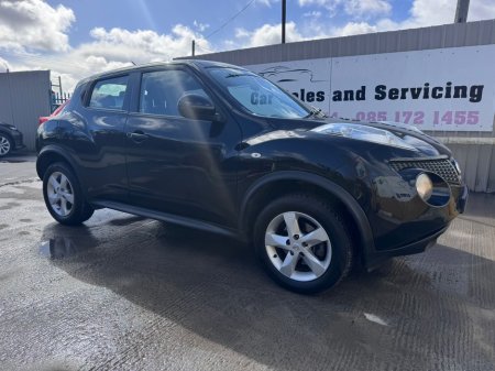 2014 Nissan Juke - thumbnail 2