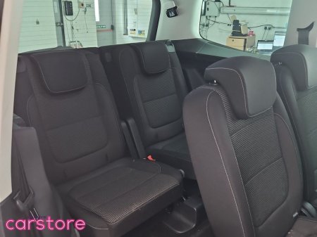 2018 Volkswagen Sharan - thumbnail 18