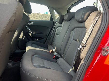 2015 Audi A1 - thumbnail 15