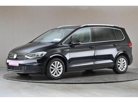 2018 Volkswagen Touran - view 4
