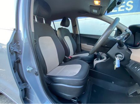 2015 Hyundai i10 - thumbnail 5