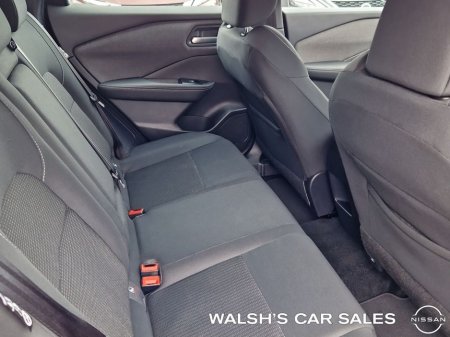 2025 Nissan Qashqai E-power SV MY24 04DR A €39,950 thumbnail