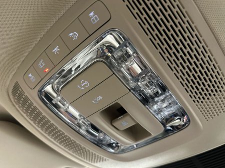 2026 Mercedes-Benz GLE Class GLE400 e 4Matic AMG Exterior Line Sport Edition PHEV €114,395 thumbnail