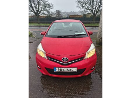 2014 Toyota Yaris 1.0 AURA 4DR €8,950 thumbnail