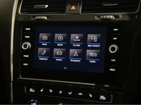 2020 Volkswagen Golf E 136 BHP AUTO E-GOLF €13,950 thumbnail