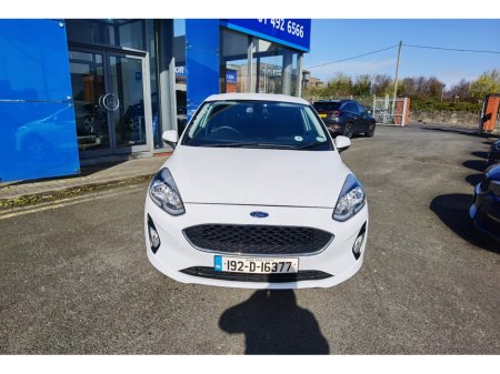 2019 Ford Fiesta - thumbnail 2