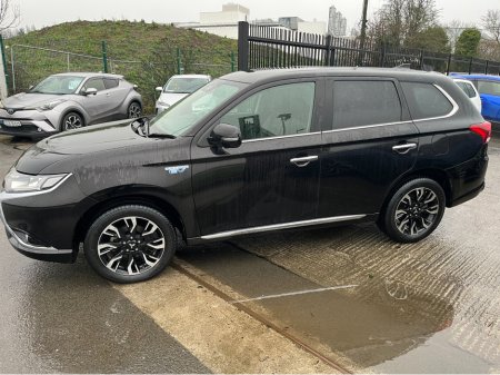 2017 Mitsubishi Outlander 2.0 PHEV AUTO LOW KMS €17,450 thumbnail