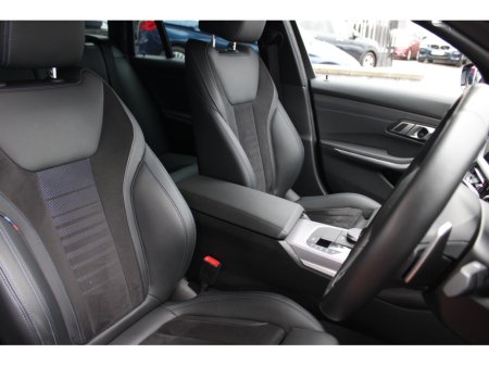 2021 BMW 3 Series - thumbnail 11