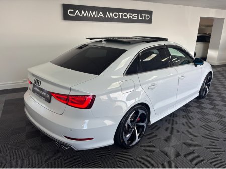 2015 Audi S3 - thumbnail 5