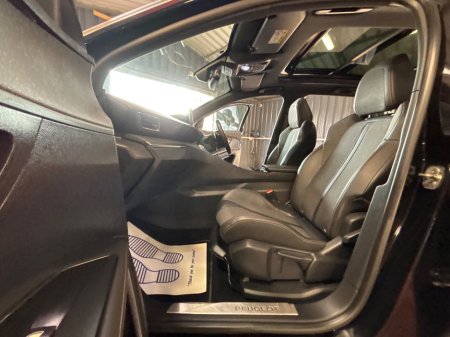 2017 Peugeot 3008 - thumbnail 19