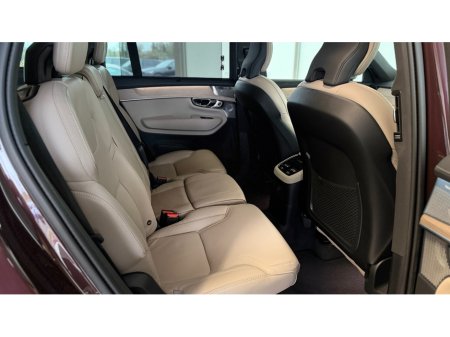 2025 Volvo XC90 - thumbnail 7