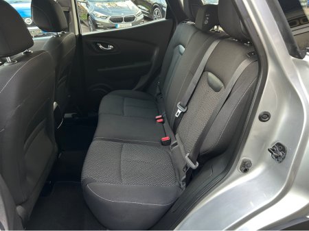 2018 Renault Kadjar Dynamique-Edition - Diesel + Low Mileage - Top Trade-Ins & Great Finance Deals - Assured Dealer Warranty - €12,950 thumbnail