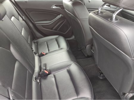 2017 Mercedes-Benz A Class - thumbnail 8