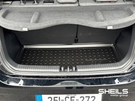 2025 Hyundai i10 Deluxe Plus *EX DEMO* €21,950 thumbnail