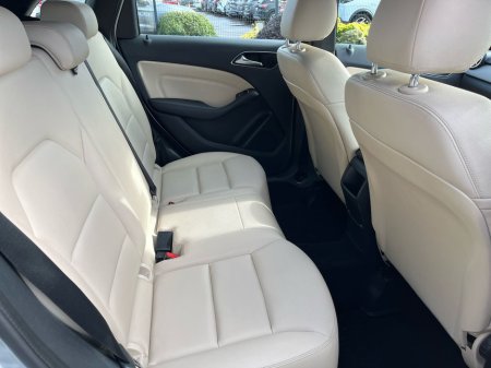 2018 Mercedes-Benz B Class - thumbnail 20