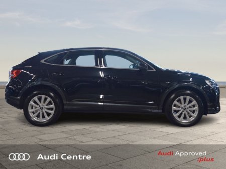 2025 Audi Q3 35 TDI 150 S-T SE €52,499 thumbnail