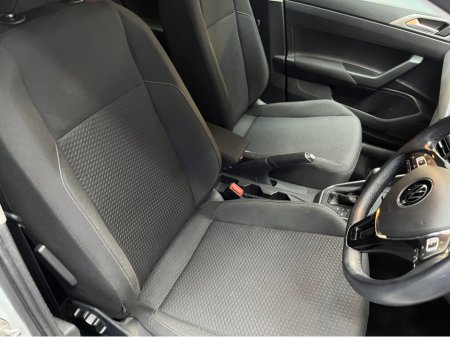 2021 Volkswagen Polo €19950 2021 VOLKSWAGEN POLO TSI CONFORT LINE 1.0 AUTOMATIC / CRUISE CONTROL / REVERSE CAMERA / APPLE CARPLAY AND MORE €19,950 thumbnail