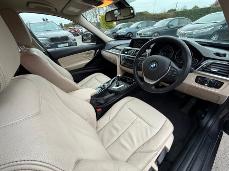 2016 BMW 3 Series - thumbnail 12