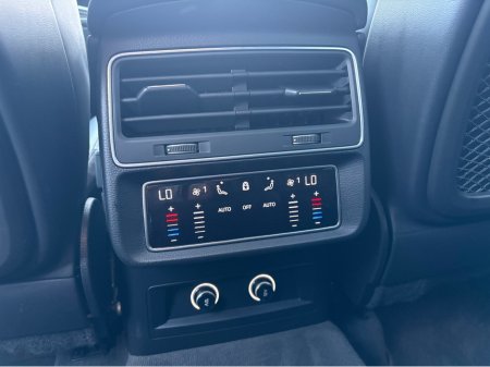 2018 Audi Q8 - thumbnail 24