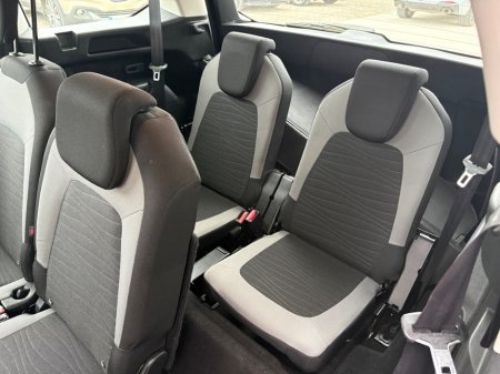 2015 Citroen Grand C4 Picasso - thumbnail 18