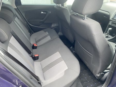 2016 Volkswagen Polo Polo thumbnail