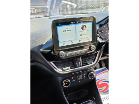 2018 Ford Fiesta - thumbnail 18