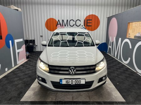 2016 Volkswagen Tiguan €16950 2016 VOLKSWAGEN TIGUAN LOUNGE EDITION 1.4 AUTOMATIC / REVERSE CAMERA / CRUISE CONTROL AND MORE €16,950 thumbnail