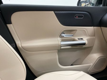 2026 Mercedes-Benz EQA - thumbnail 14