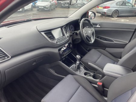 2017 Hyundai Tucson - thumbnail 16