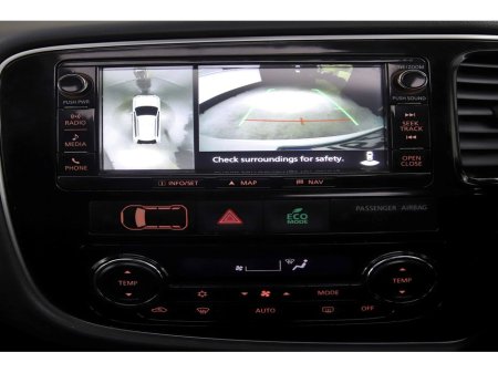 2016 Mitsubishi Outlander 2.0 PHEV 4WD 5SEATS 160BHP *LEATHER*EL.SUNROOF*360 PAN CAM* €17,490 thumbnail