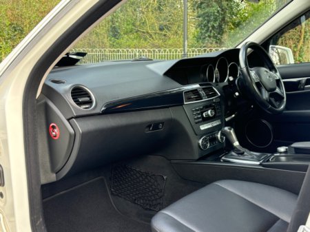 2014 Mercedes-Benz C Class - thumbnail 8