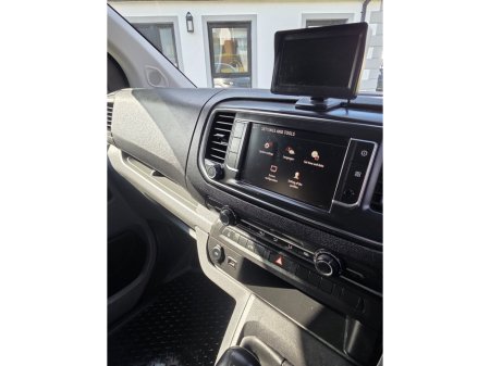 2021 Vauxhall Vivaro - thumbnail 17