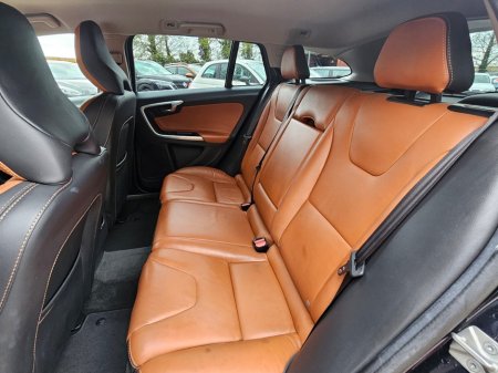 2016 Volvo V60 - thumbnail 27