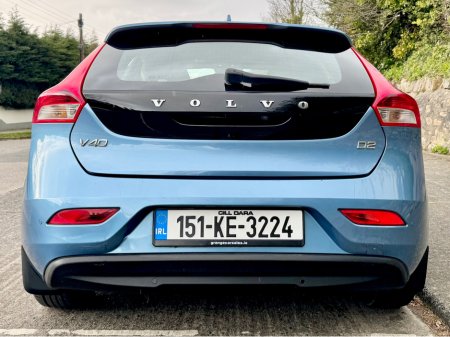 2015 Volvo V40 - thumbnail 8