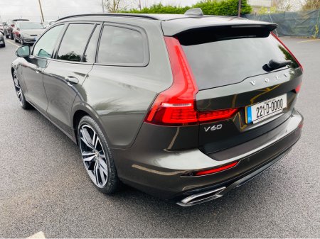 2022 Volvo V60 - thumbnail 9