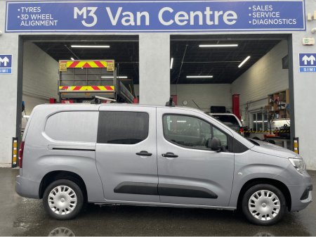 2021 Opel Combo - thumbnail 7