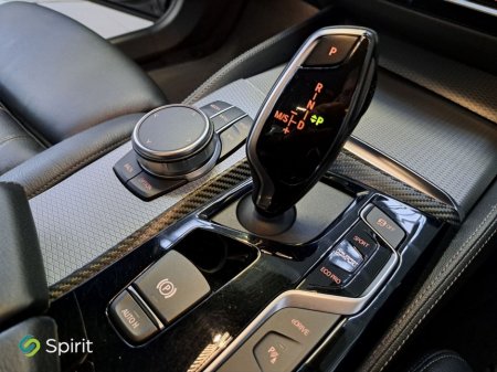 2019 BMW 5 Series - thumbnail 18