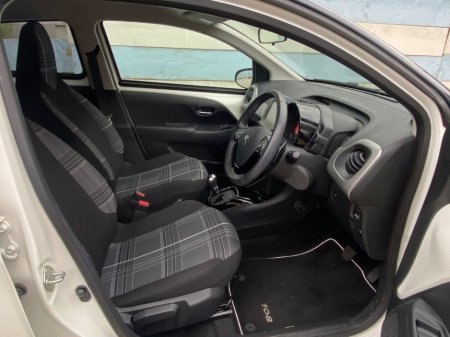 2018 Peugeot 108 1.0 Vti 68bhp Ecomatique Allure €14,999 thumbnail