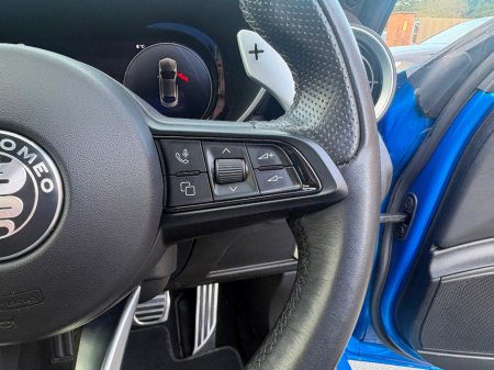 2024 Alfa Romeo Giulia - thumbnail 20