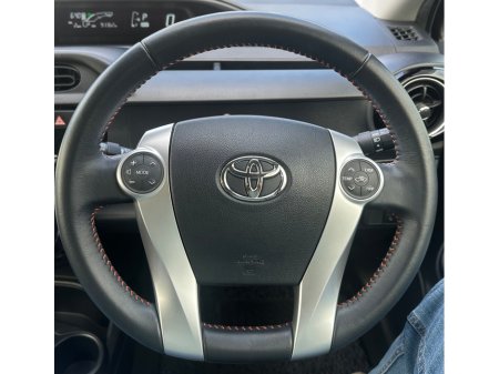 2017 Toyota Aqua - thumbnail 18