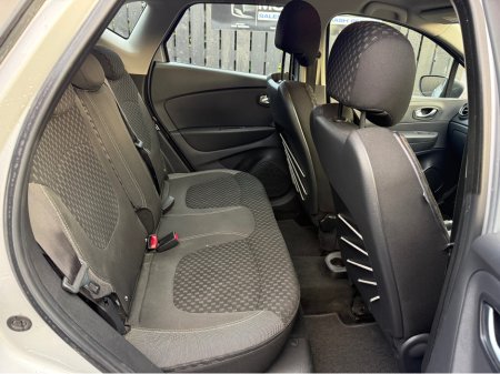 2018 Renault Captur - thumbnail 11