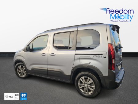 2023 Peugeot Rifter Automatic wheelchair access €26,995
